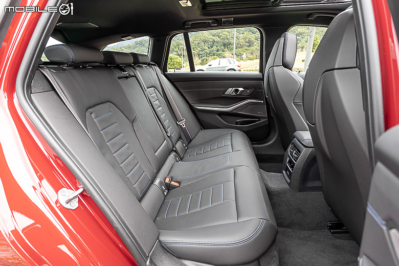 BMW 330i Touring M Sport 試駕｜帥勁有型邁入進階人生！