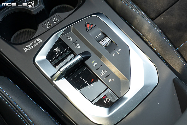 BMW M135 xDrive 試駕｜性能強悍、樂趣鮮明的豪華鋼砲！