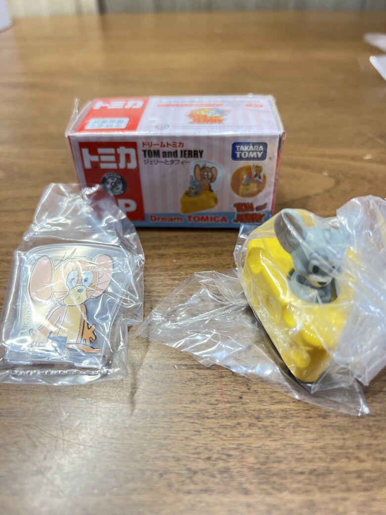 《當 Tomica 遇上湯姆與傑利——超可愛起司車開箱！》