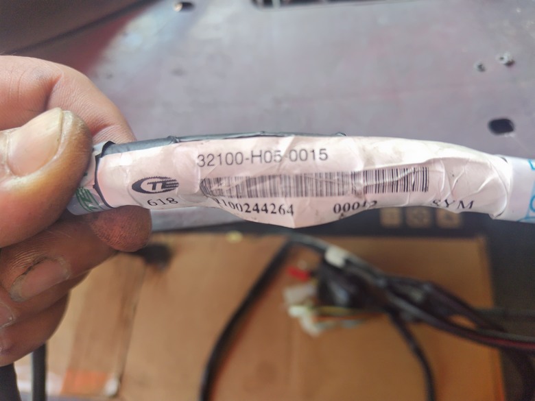 [不良品通報]迪爵全車線組防呆頭接反,依防呆頭接線無法發動