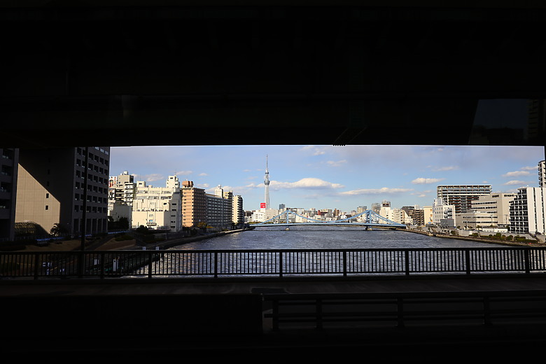Canon RF 16-28mm f/2.8 IS STM 評測報告｜平民超廣角鏡皇、輕巧可靠且超值！