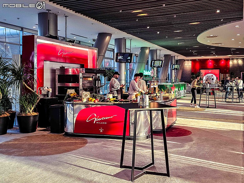 領著七千美金的票採訪2025 F1上海站|Pit參訪、車手面對面,來自Mercedes-AMG Paddock Club的豪華觀賽體驗!