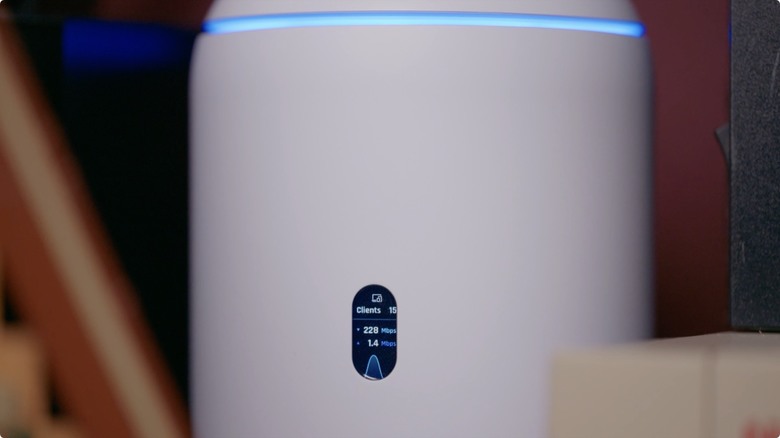 終於看到 iPhone 的 Wi-Fi 極速？UniFi Dream Router 7 台灣首開箱！