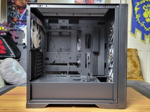 性價比三箭頭！ 開箱大飛darkFlash的DF4100+DN360D+PMT850W
