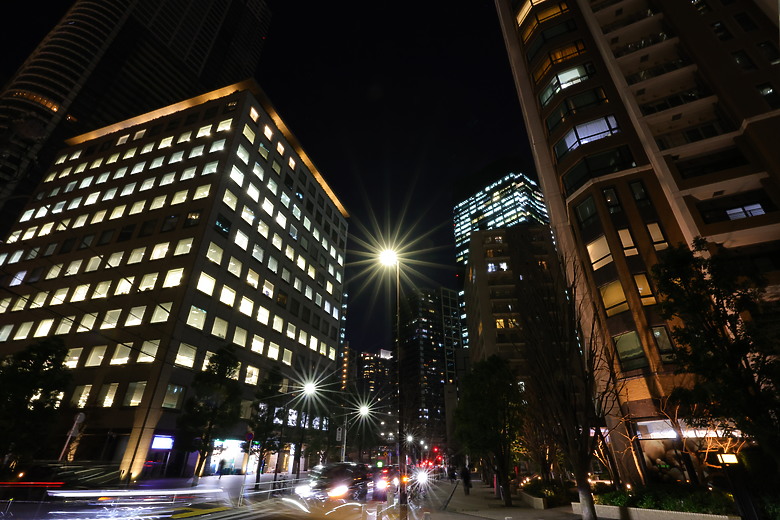 Canon RF 16-28mm f/2.8 IS STM 評測報告｜平民超廣角鏡皇、輕巧可靠且超值！