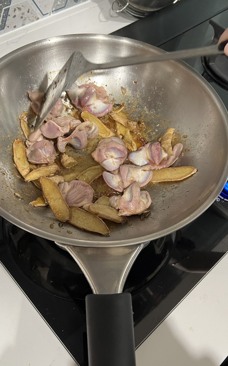 點我看大圖 不辣口全酒麻油雞懶人必勝煮法