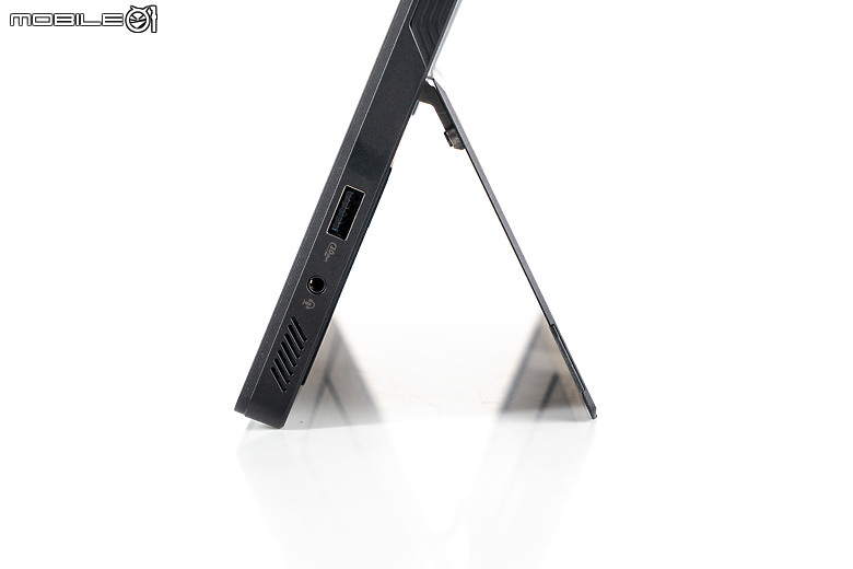 ROG Flow Z13 (2025) 測試報告｜內顯也能戰 3A 大作，二合一電競筆電再進化！