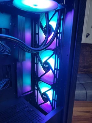 性價比三箭頭！ 開箱大飛darkFlash的DF4100+DN360D+PMT850W