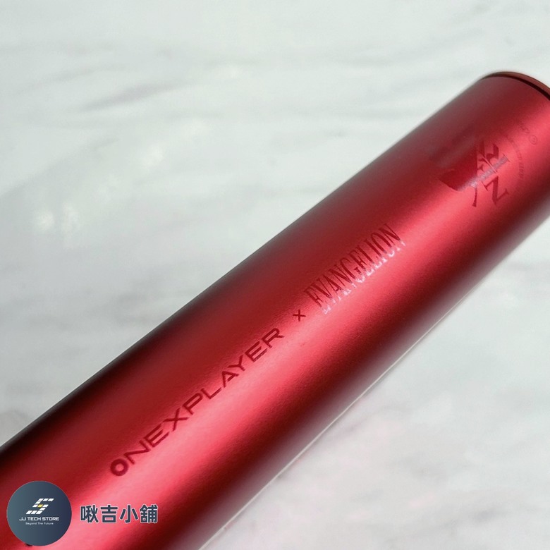 點我看大圖 開箱&分享 OnexPlayer壹號本 OneXGPU 2代EVA聯名款與一般款 🖥️(全實拍及開箱影片)