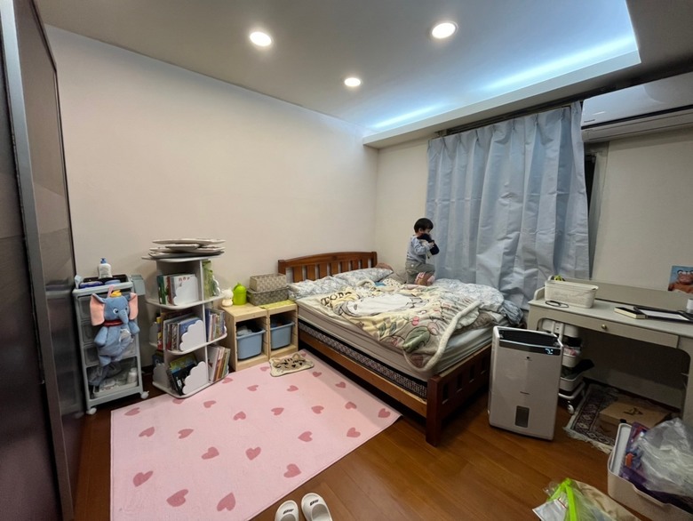 【分享】去完油漆DIY課程,這次自己在家裡改造#凱恩礦物漆