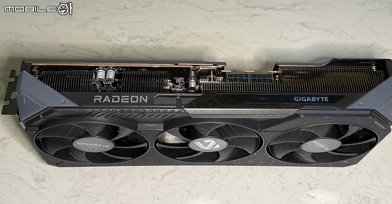 誠意滿滿5年保+雙HDMI 技嘉Radeon™ RX 9070 GAMING OC 16G 開箱