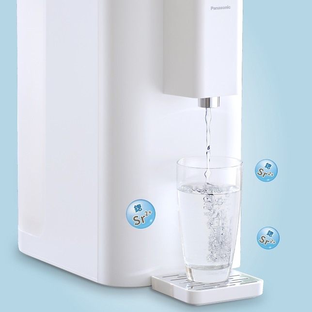 Panasonic RO瞬熱開飲機（TK-SMRN1）：新手爸媽的居家飲水革命