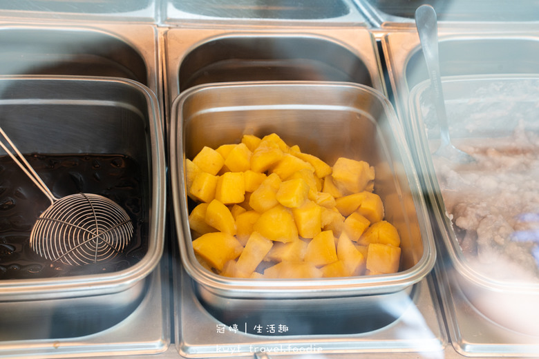點我看大圖 台中西區冰店_日月欣冰店,銅板價雪花冰,加25元多三樣配料,台中西區下午茶_2025日月欣冰店菜單