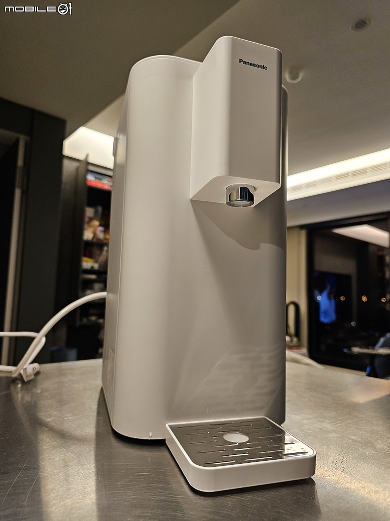 Panasonic RO瞬熱開飲機（TK-SMRN1）：新手爸媽的居家飲水革命