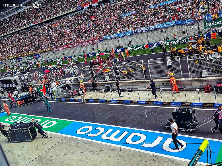 領著七千美金的票採訪2025 F1上海站|Pit參訪、車手面對面,來自Mercedes-AMG Paddock Club的豪華觀賽體驗!