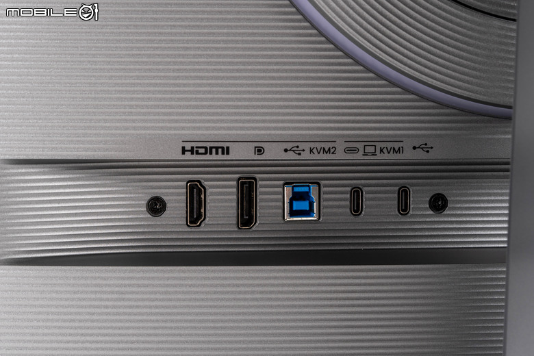 BenQ ScreenBar Halo 2 螢幕掛燈開箱體驗 以更廣照明範圍/貼心操作設計提升工作效率的好物
