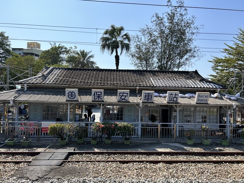 騎趣仁德「戰鬥機起飛藝術圖」踩點記