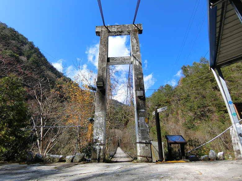 台7甲線思源埡口看殘雪,環山周邊吊橋收集