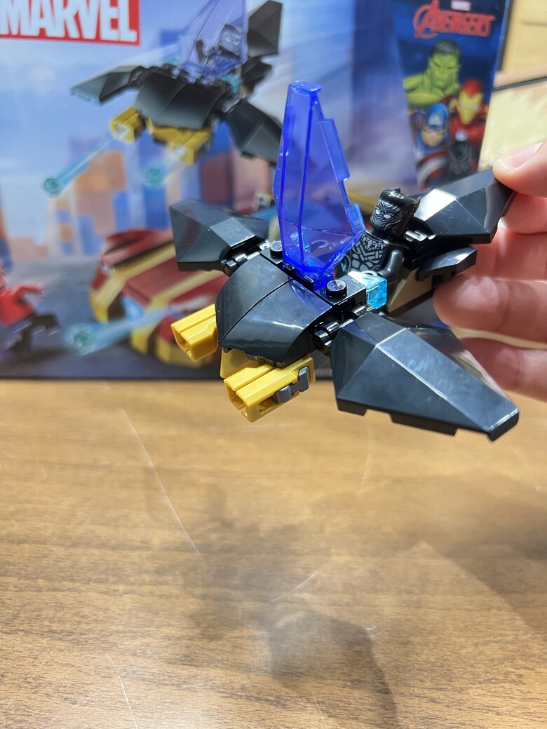 【高雄衛武營兒童藝術節】親子朝聖、荷包破洞！三盒樂高開箱feat. Iron Man MK5、黑豹對紅浩克、龍長老艾格特！