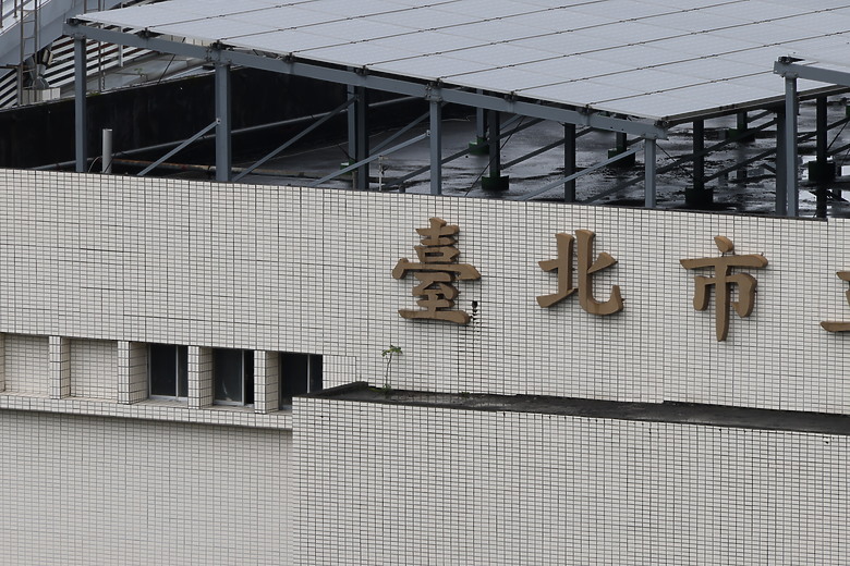 Sigma 16-300mm f/3.5-6.7 DC OS Contemporary 評測報告｜當今 APS-C 旅遊鏡首選！