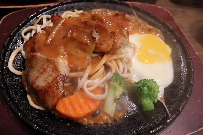 點我看大圖 【開箱】大漠專程南下高雄,品嘗擁有「匠魂」的「牛排館」,台匠牛排 - 大漠國渡