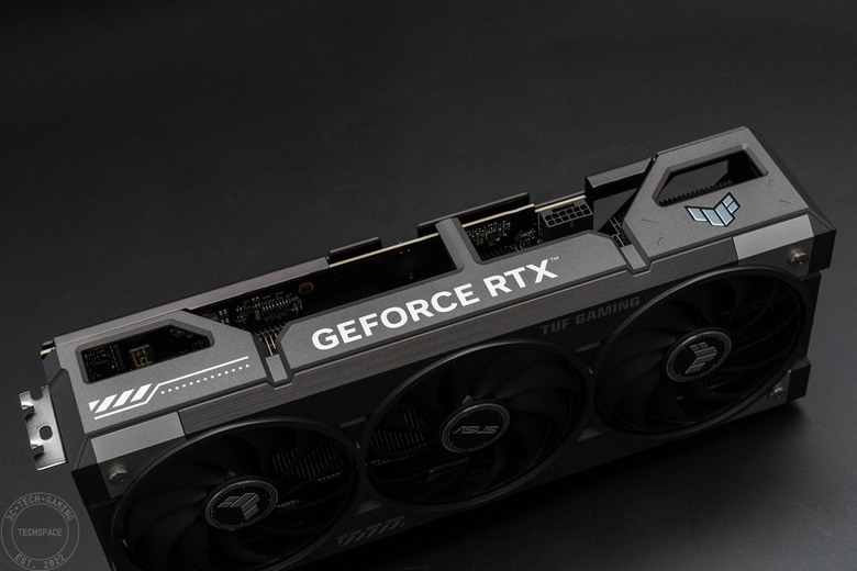 最「TUF」的硬派高 CP 大全配！打造高效能、統一風格 1440p 遊戲主機 ft. TUF Gaming GeForce RTX 5060 Ti 16GB OC