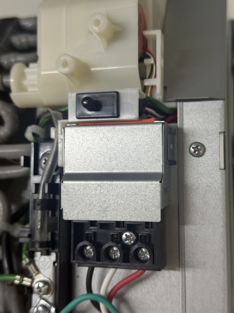 國際牌(RX系列R32冷媒)變頻冷專分離式冷氣CS-RX28NA2 "噠噠噠"連續異音處理...目前狀況到5/20都無產生異音