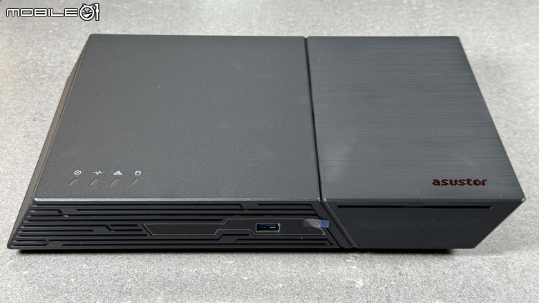 突飛猛進的效能提升。Asustor 華芸 FLASHSTOR 6 GEN2 - FS6806X 6Bay M.2 SSD NAS (全快閃網路儲存伺服器) 開箱測試