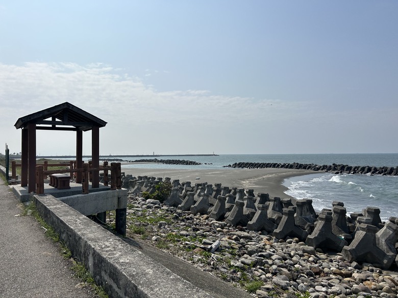 騎 遊 高 雄 「虱 目 魚 的 故 鄉」 彌 陀 (上 集 )