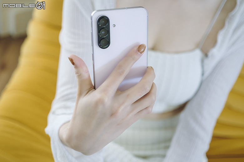 三星Galaxy A56體驗|很Awesome的AI中階常勝軍