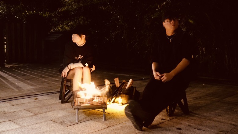 在像公園一樣的地方車宿露營