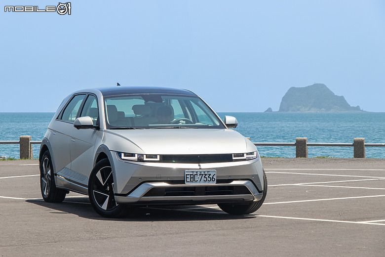 Hyundai Ioniq 5 小改款試駕|外型出眾無疑,內在、續航更進化!