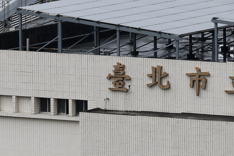 Sigma 16-300mm f/3.5-6.7 DC OS Contemporary 評測報告｜當今 APS-C 旅遊鏡首選！