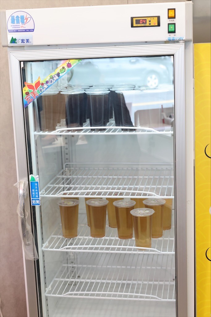 到北斗奠安宮拜拜不能錯過的鹹酥雞店,炸物酥脆爽口不油膩,肉質鮮嫩,飲料也很推薦