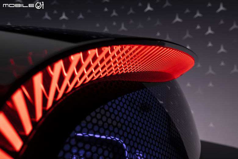 【2025上海車展】Mercedes-Benz推出Vision V豪華MPV概念車,大膽設計融入奢華空間,未來將以VLE、VLS問世!