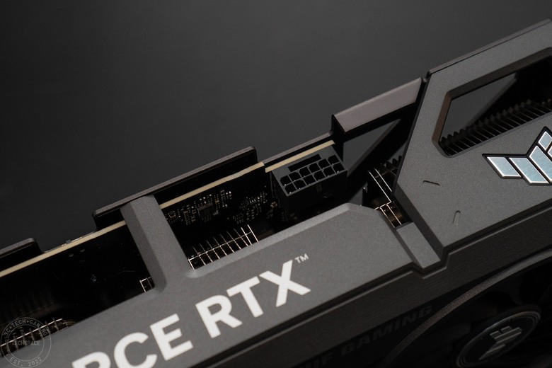 最「TUF」的硬派高 CP 大全配！打造高效能、統一風格 1440p 遊戲主機 ft. TUF Gaming GeForce RTX 5060 Ti 16GB OC