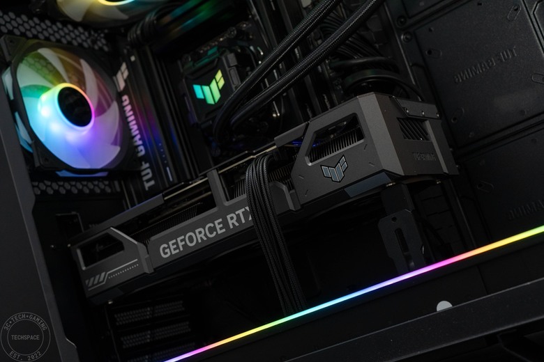 最「TUF」的硬派高 CP 大全配！打造高效能、統一風格 1440p 遊戲主機 ft. TUF Gaming GeForce RTX 5060 Ti 16GB OC