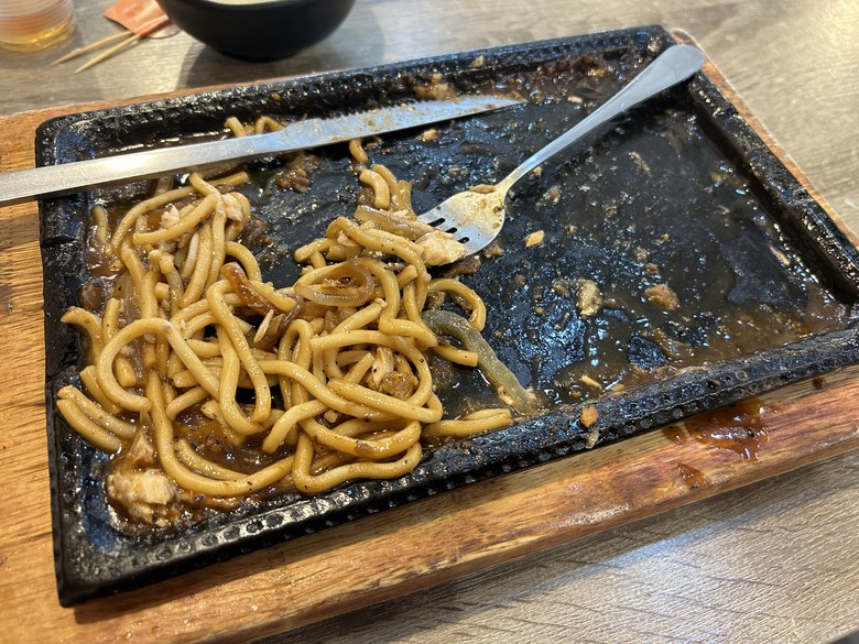 軍事堡壘與惡地交織的漯(ㄊㄚˋ)底山自然公園