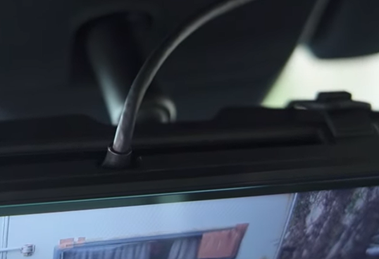 快譯通M995A前4K後2K高畫質電子後視鏡行車記錄器！