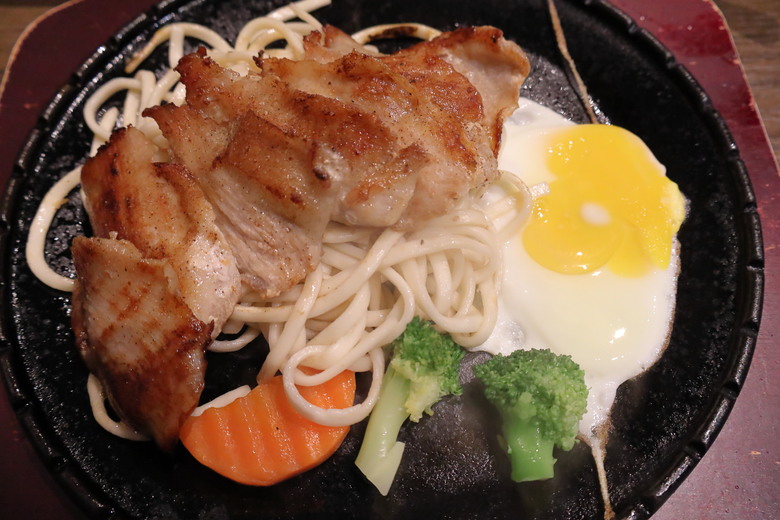 點我看大圖 【開箱】大漠專程南下高雄,品嘗擁有「匠魂」的「牛排館」,台匠牛排 - 大漠國渡