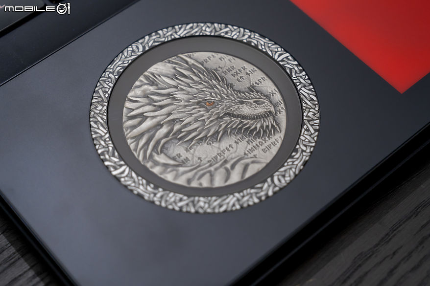 MSI Titan 18 HX Dragon Edition Norse Myth 測試報告｜貨真價實的旗艦龍魂電競