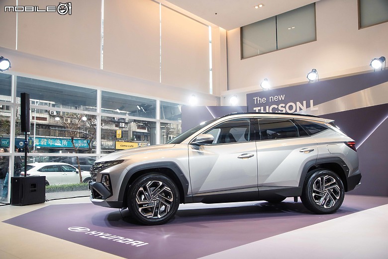 【實拍】配備有增有減，小改款Hyundai Tucson L新色「隕石灰」實拍照來囉！