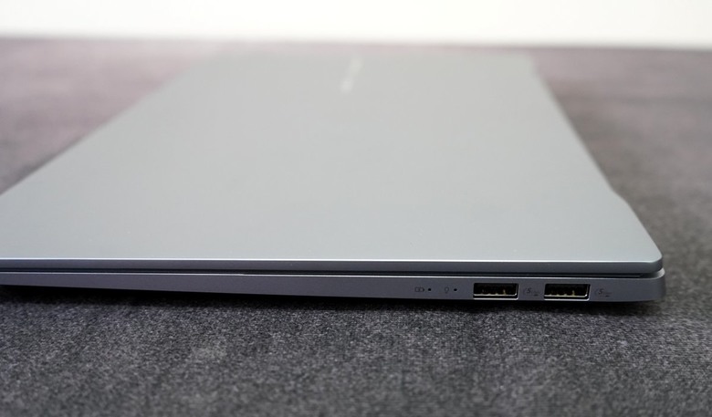 長效藍色小精靈 ASUS Vivobook S14 S5406SA 開箱