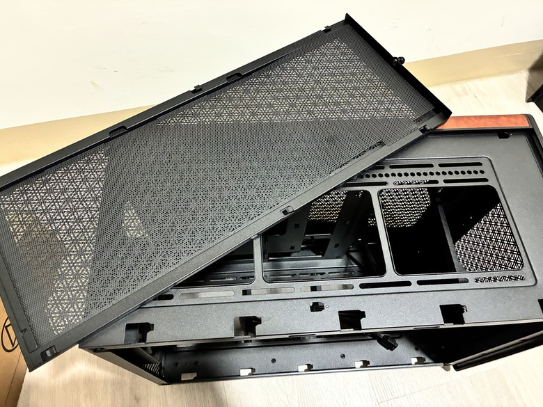 Montech Heritage PRO機殼開箱 創新精緻的皮革手提造型 打造新風格