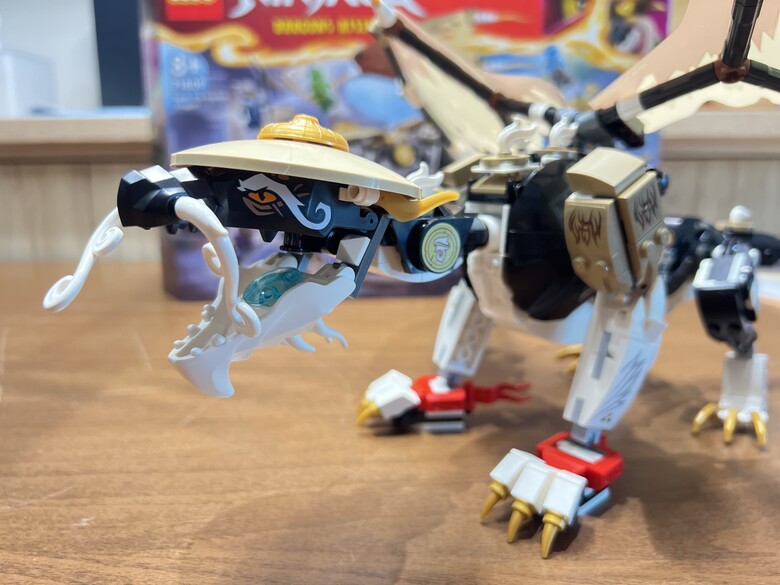 【高雄衛武營兒童藝術節】親子朝聖、荷包破洞！三盒樂高開箱feat. Iron Man MK5、黑豹對紅浩克、龍長老艾格特！