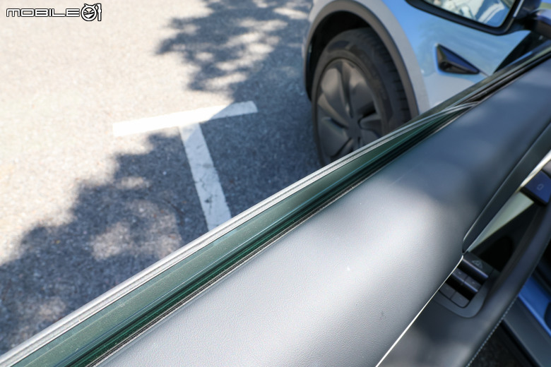 Tesla Model Y Long Range 首發版上海試駕|各項表現有感升級、準備預約電車銷售冠軍!