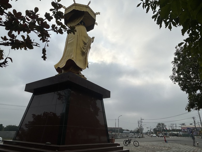 騎 遊 高 雄 「虱 目 魚 的 故 鄉」 彌 陀 (上 集 )
