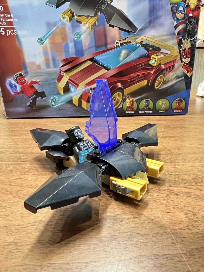 【高雄衛武營兒童藝術節】親子朝聖、荷包破洞！三盒樂高開箱feat. Iron Man MK5、黑豹對紅浩克、龍長老艾格特！