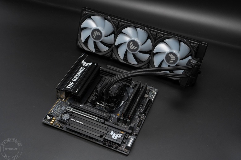 最「TUF」的硬派高 CP 大全配！打造高效能、統一風格 1440p 遊戲主機 ft. TUF Gaming GeForce RTX 5060 Ti 16GB OC