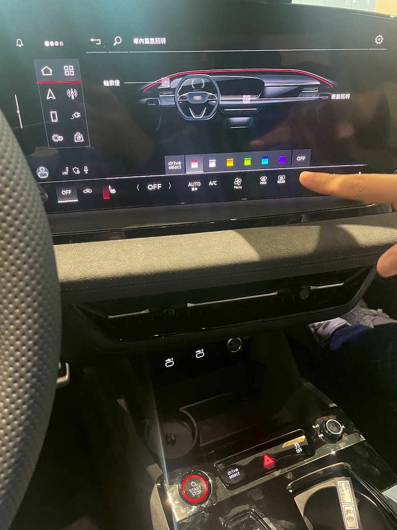 點我看大圖 來聽小蘭姐姐介紹Q6 e-tron